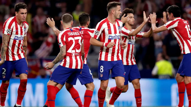 足球国足新星连续两轮破门，迅速走红（国足新秀两轮连破门，火速走红）