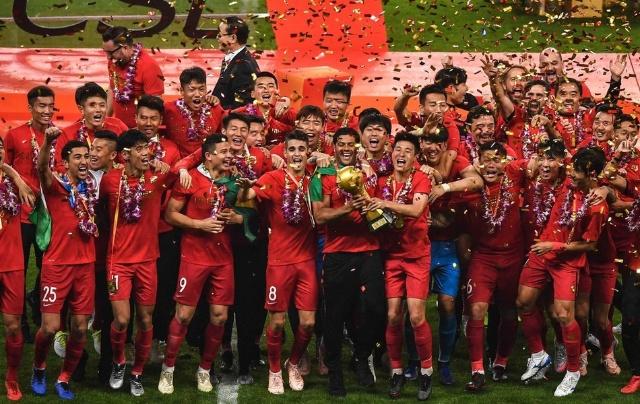 罗马诺：米兰知道菲尔克鲁格即将离队，和拉莫斯没有具体消息（罗马诺：米兰已知菲尔克鲁格将离队，拉莫斯暂无确切消息）