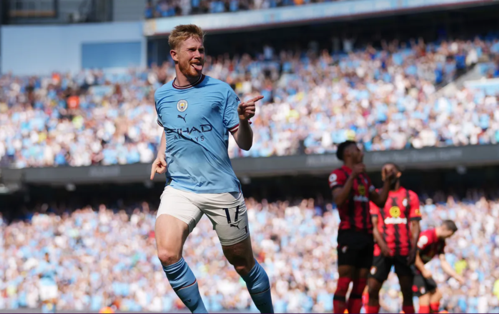 KK：诺伊尔是足球界的传奇；少一人的情况下拜仁仍防住了我们（KK盛赞诺伊尔为足坛传奇：拜仁少一人仍成功限制了我们）