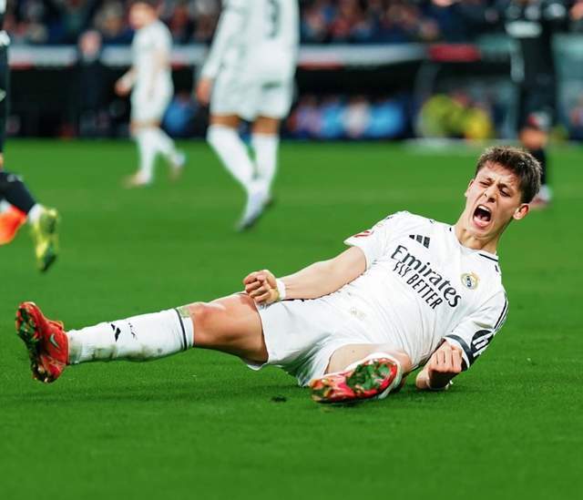 科贝：联赛对阵阿拉维斯的结果，将决定阿隆索在皇马的未来（科贝：与阿拉维斯的联赛赛果或成阿隆索在皇马去留关键）