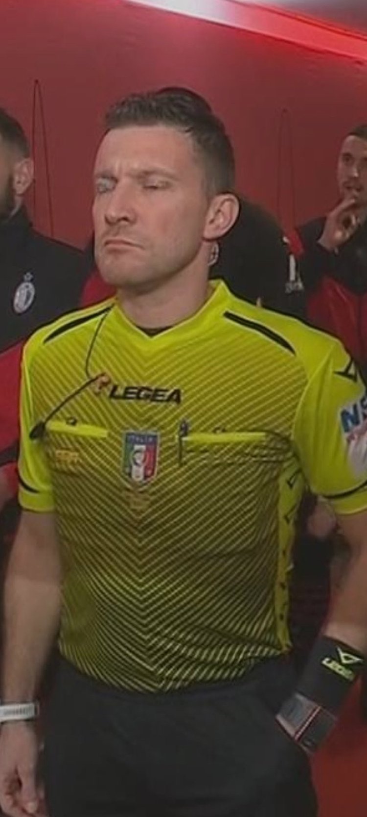 足球世界杯两队提前晋级，最后一轮无悬念（足球世界杯两队已提前出线，末轮无悬念）